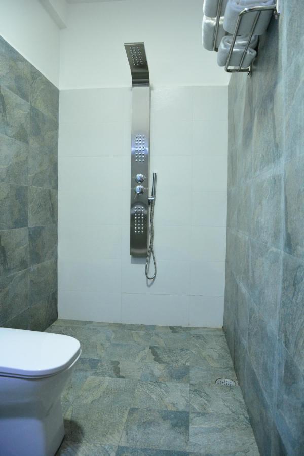 Gloria Grand Hotel Unawatuna Exterior photo